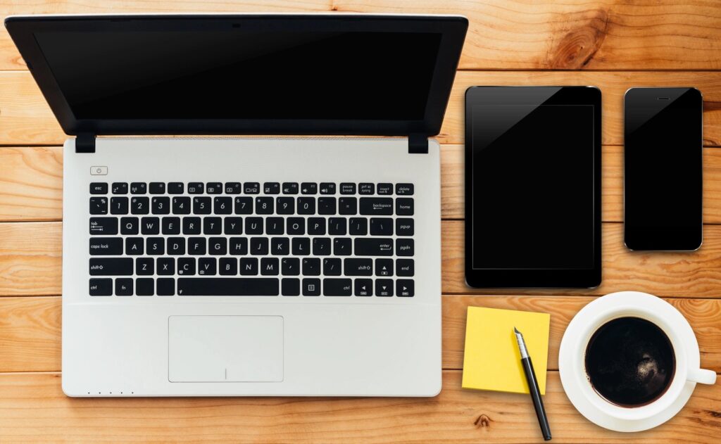Chromebook vs Windows Laptop: Which One’s Actually the Better Deal?